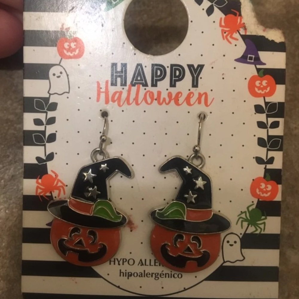 Halloween earrings: NWT jack-o-lantern w/witch hat